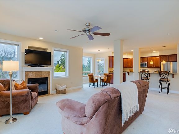 5th image of 275 E Sunset Way Unit 2B