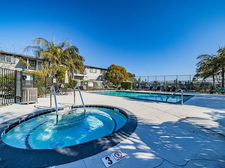 506 Canyon Dr #2 — Photo 27