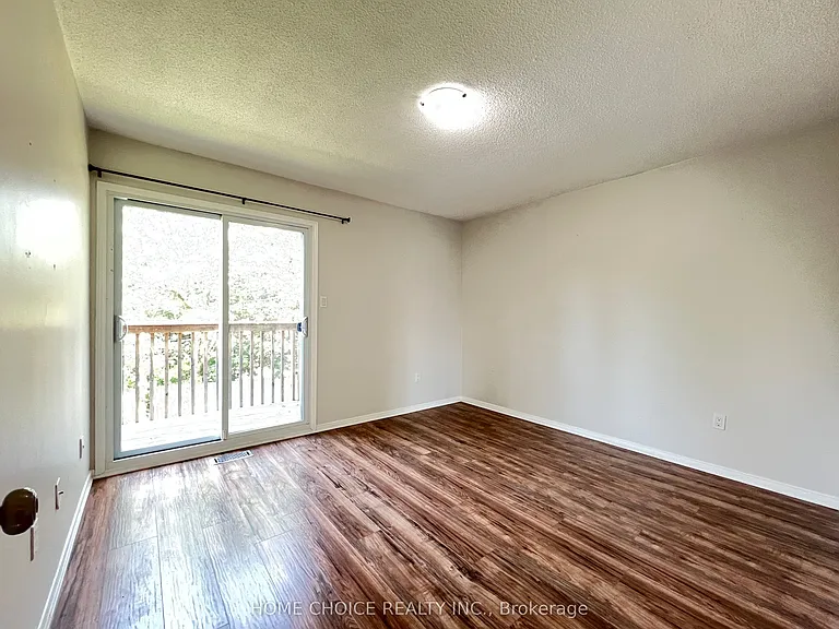 30 Porritt St #2 — Photo 15