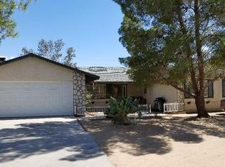 21073 Malibu Rd, Apple Valley, CA 92308