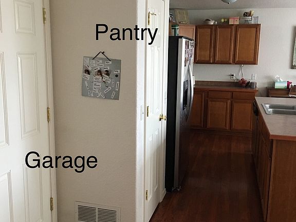 5th image of 3801 Lexington Ave