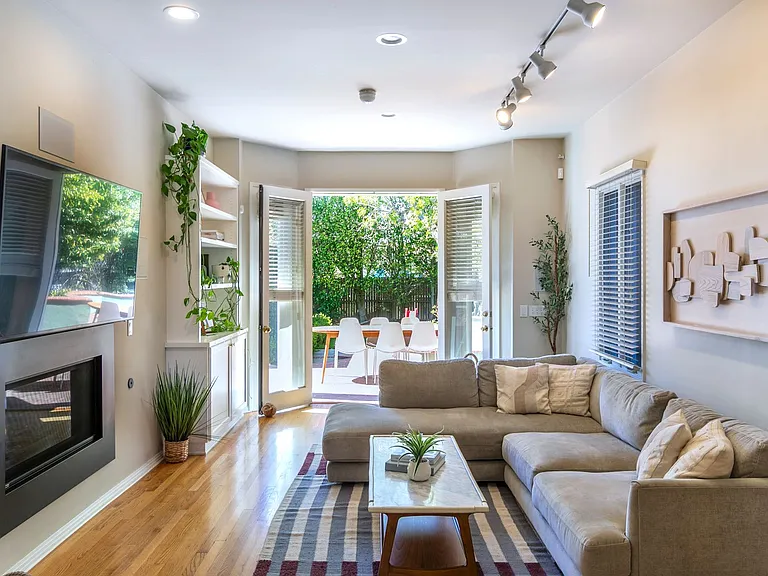 8005 Gonzaga Ave — Photo 10