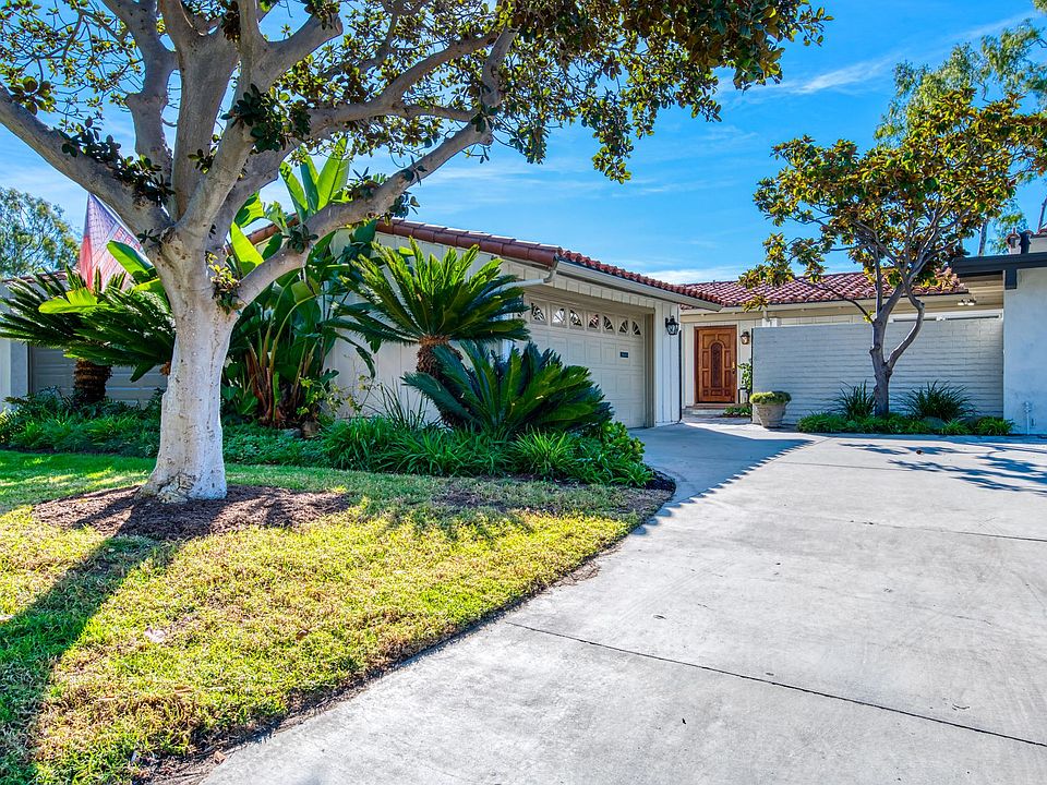 1st image of 657 Vista Bonita