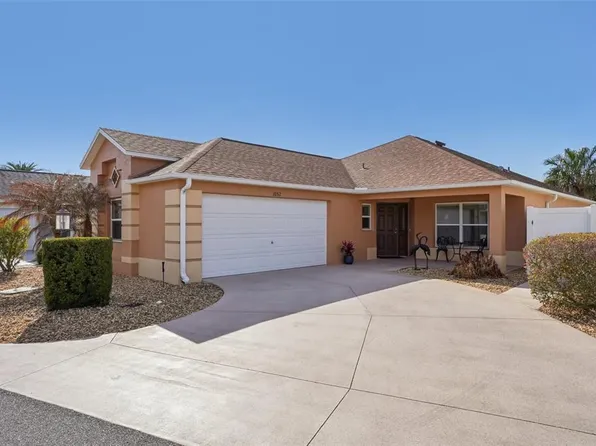 1052 Becker Ave, The Villages, FL 32163