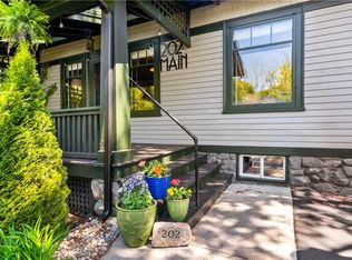 202 Main St, Ashaway, RI 02804