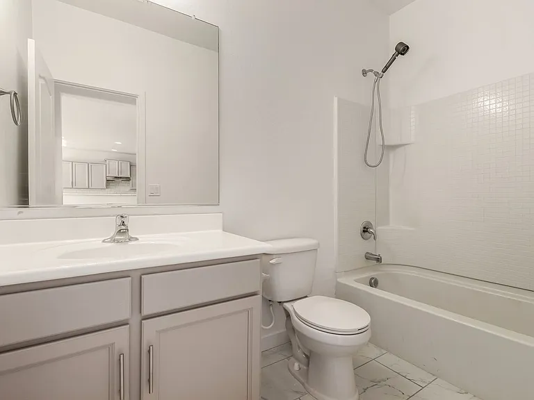 24409 W Sheraton Ln — Photo 36