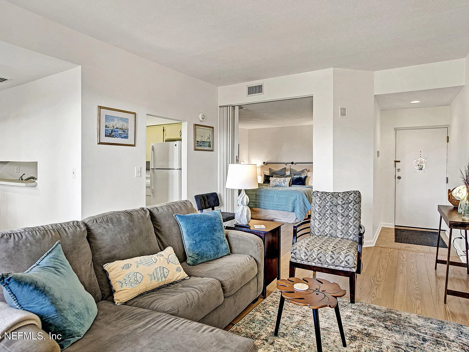 1 bed, 1.0 bath, 700 sqft, $3,500 — Photo 3