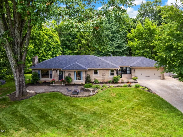 4221 Dolphin Rd, Houston Acres, KY 40220