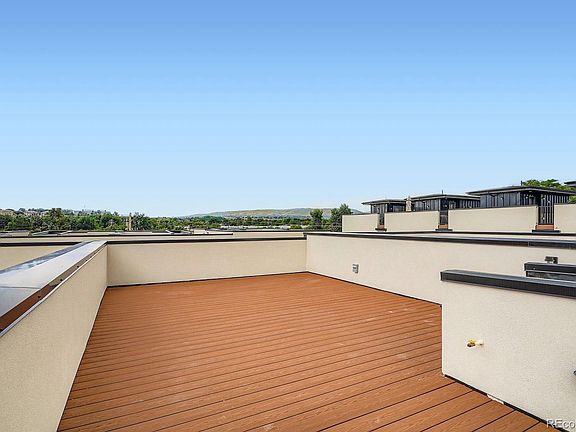 2nd image of 2114 Applewood Drive