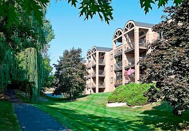 Avana Minnetonka — Photo 44