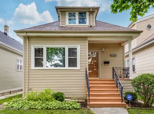 4533 N Meade Ave, Chicago, IL 60630