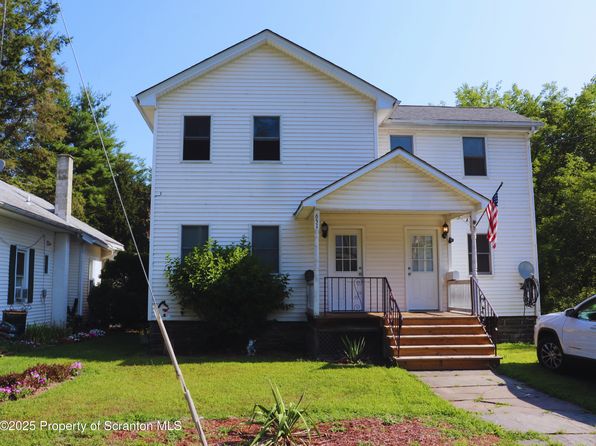 651 Paupack St #B