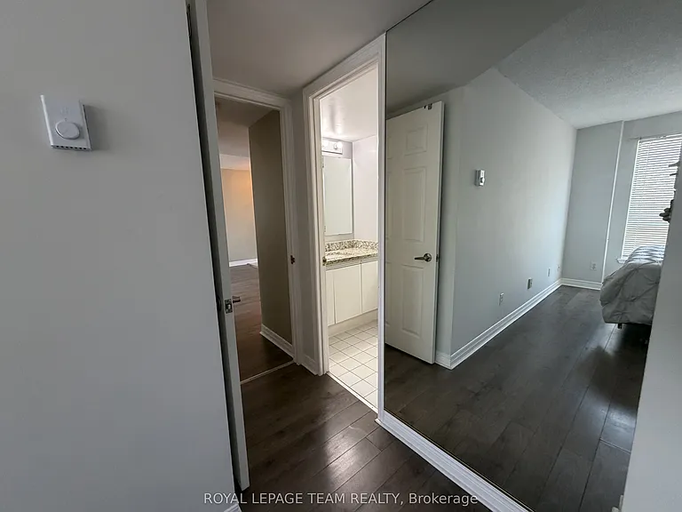 550 Cambridge St S #102 — Photo 17