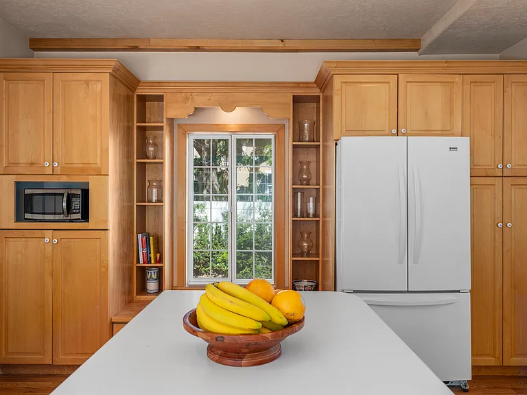 Kitchen - Main Floor