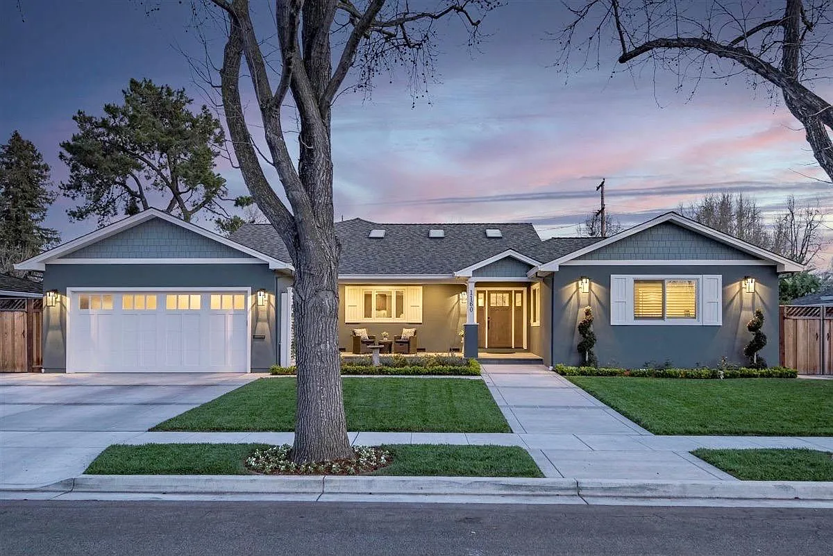 1160 Doralee Way photo 1