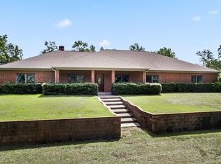 13722 Calvert Dr, Troup, TX 75789