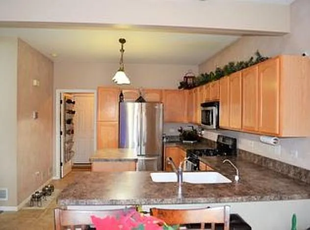 1491 S Candlestick Way — Photo 4