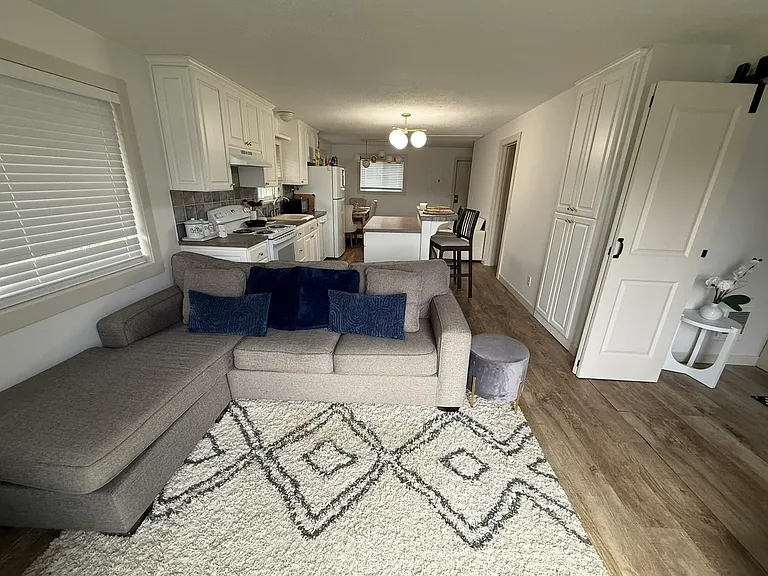 3600 W Devils Lake Rd — Photo 6