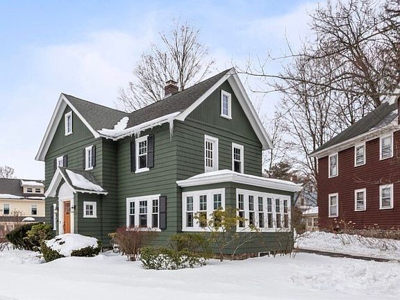 3rd image of 108 Longfellow Rd