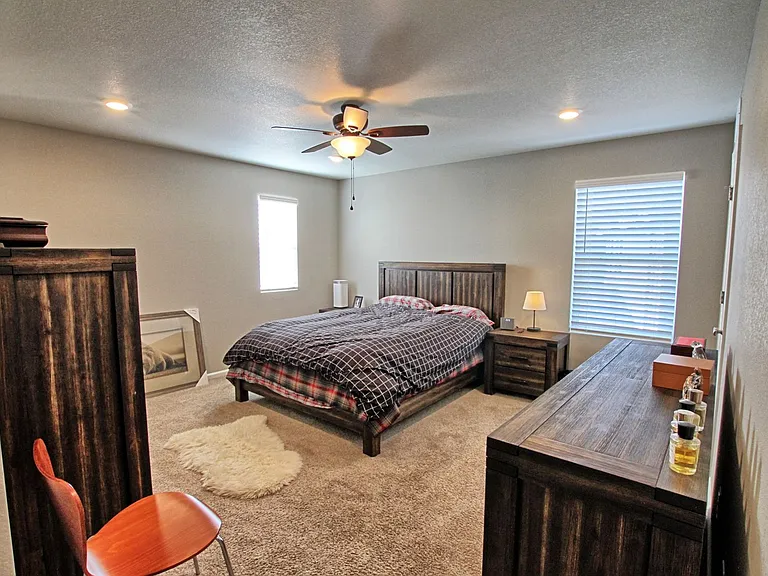 3752 Happyheart Way — Photo 4