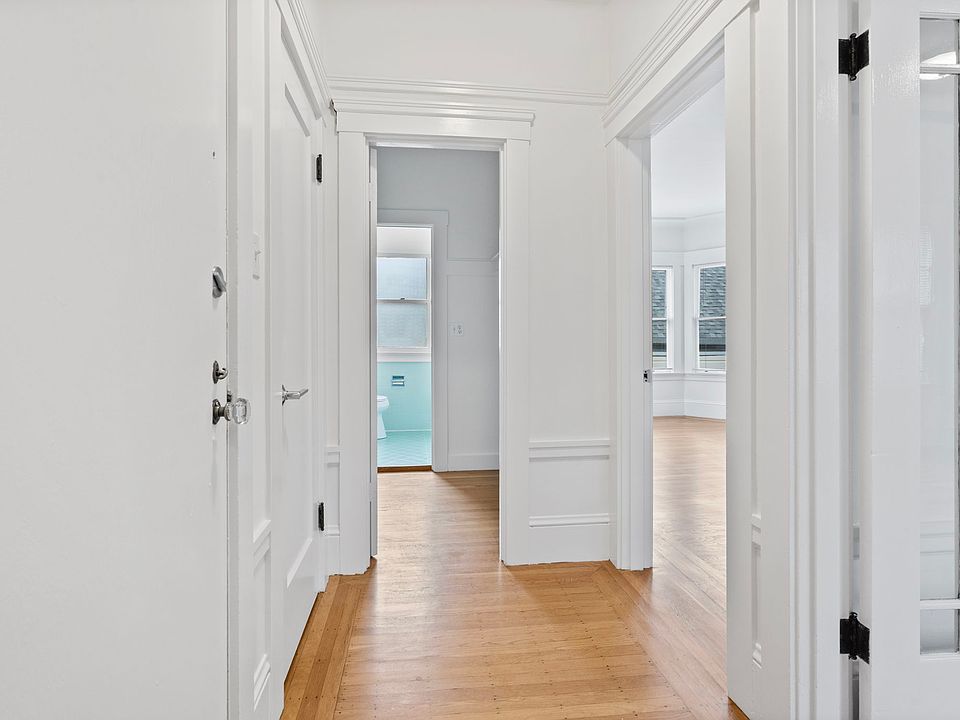 1st image of 5441 California St APT 8