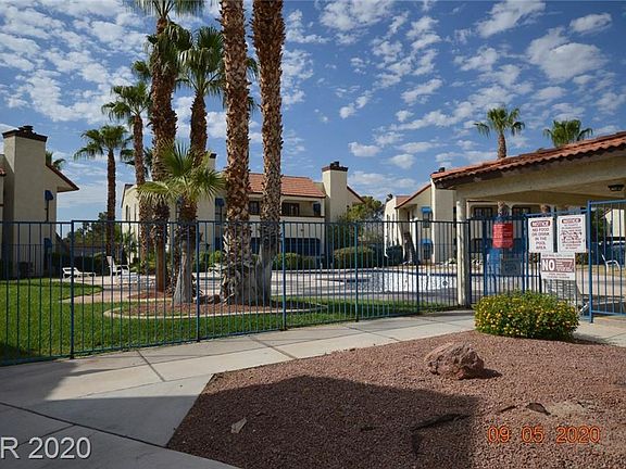 3rd image of 6113 W Oakey Blvd APT D