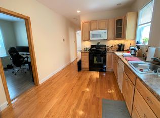 18 Radcliffe Rd #1R, Somerville, MA 02145