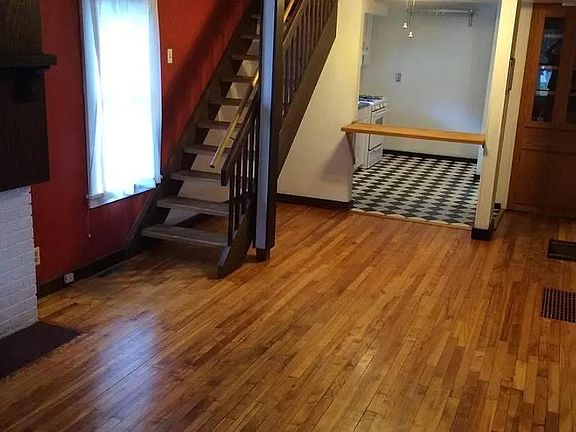 3rd image of 4308 12th Ave S