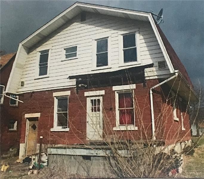 2nd image of 11 Lincoln Ave