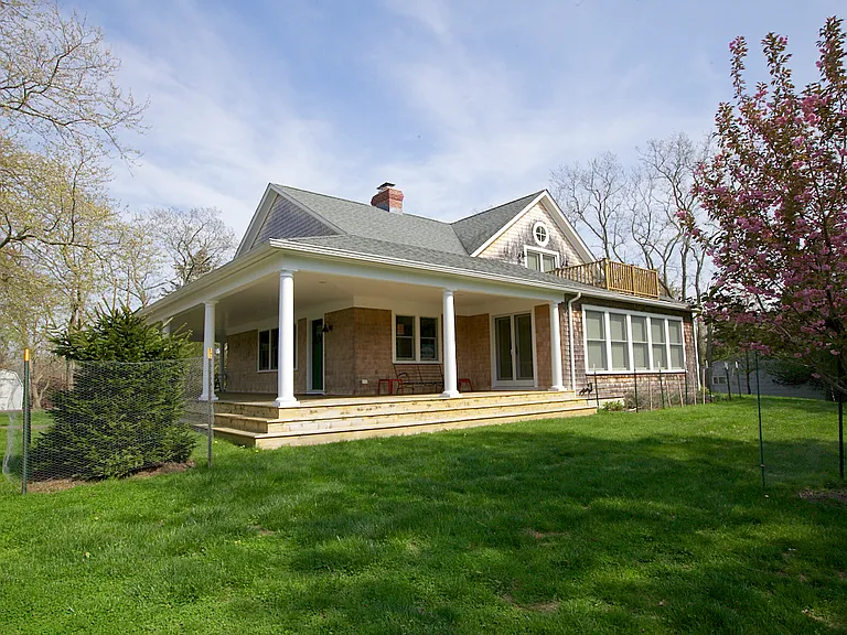 99 S Midway Rd — Photo 1