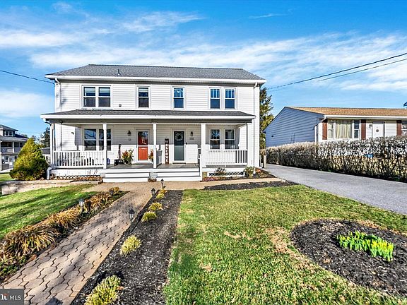 2nd image of 538 Willow Ave