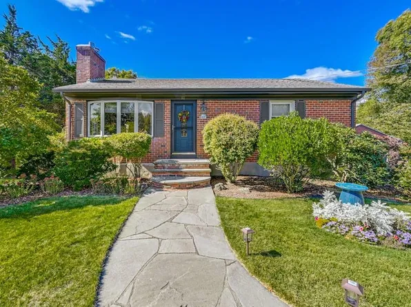 51 Keel Ave, Jamestown, RI 02835