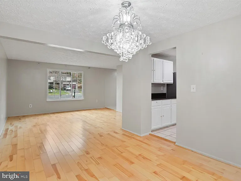 8463 Monarch Ct — Photo 17