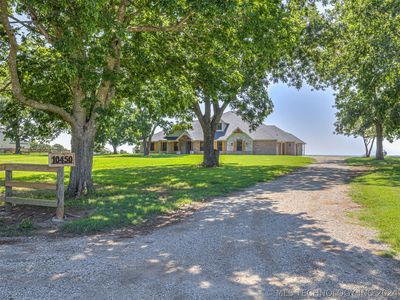 10450 E Lou Ridge Rd, Talala, OK, 74080