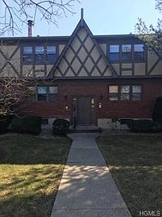 1st image of 28 Milford Ln APT C