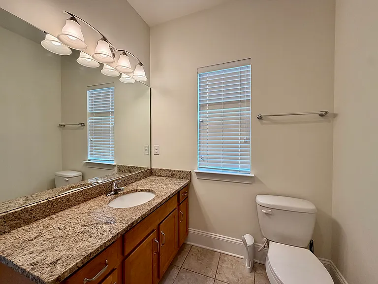 10141 Loch Lomond Dr — Photo 19