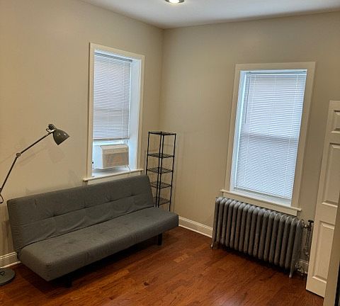 4th image of 4060 Chestnut St Suite 200
