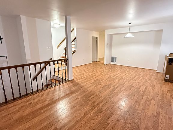 2nd image of 1 Indian Hills Ct