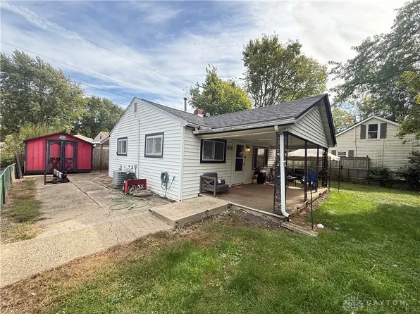 1704 Rice Blvd, Fairborn, OH 45324