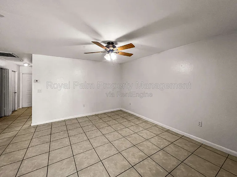 2706 Owen Ave S — Photo 8