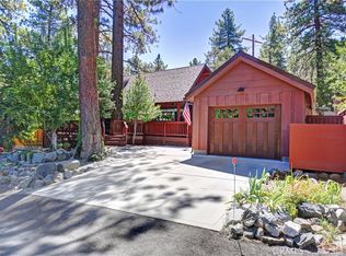 1631 Linnet Rd, Wrightwood, CA 92397