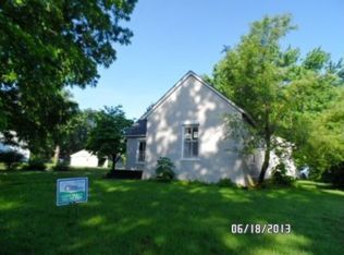 1010 Walnut St, Higginsville, MO 64037