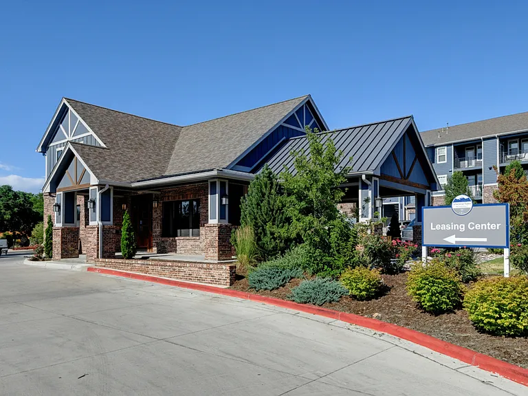 Clubhouse and leasing office