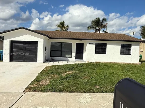 11411 NW 37th Pl, Sunrise, FL 33323