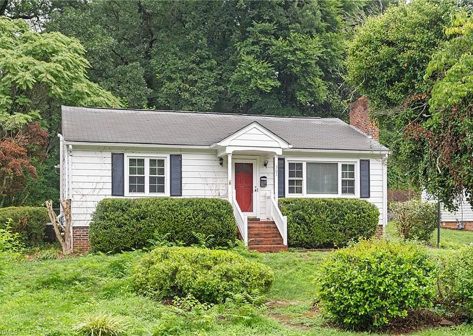 1st image of 307 Carolina Cir
