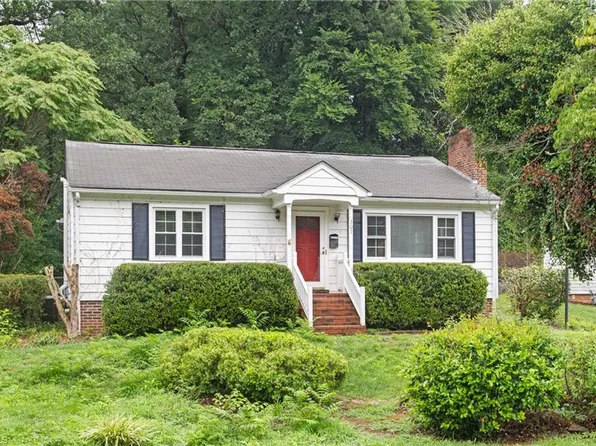 307 Carolina Cir, Winston Salem, NC 27104