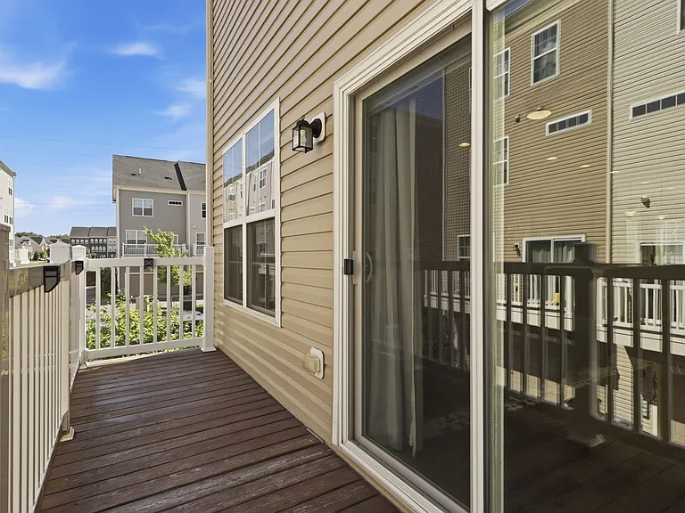 7224 Barrberry Ln — Photo 17