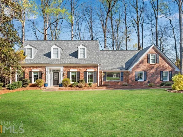 775 Old Campus Trl, Sandy Springs, GA 30328