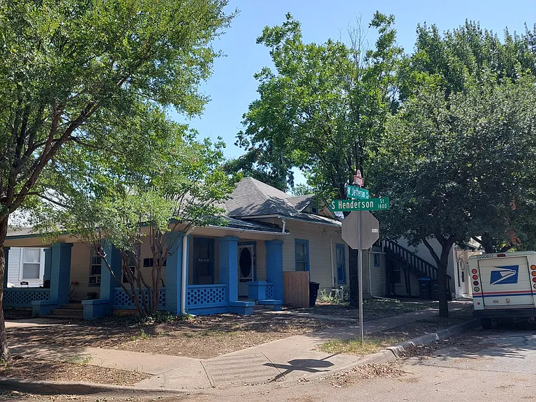 1729 S Henderson St #D — Photo 1
