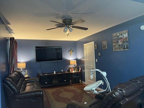2nd image of 1126 Rose Ann Dr